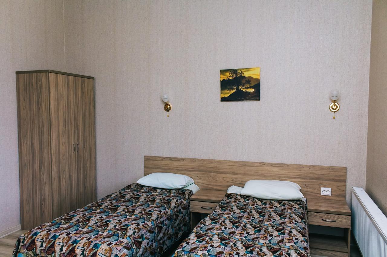 Small Hotel Славянск-на-Кубани Экстерьер фото